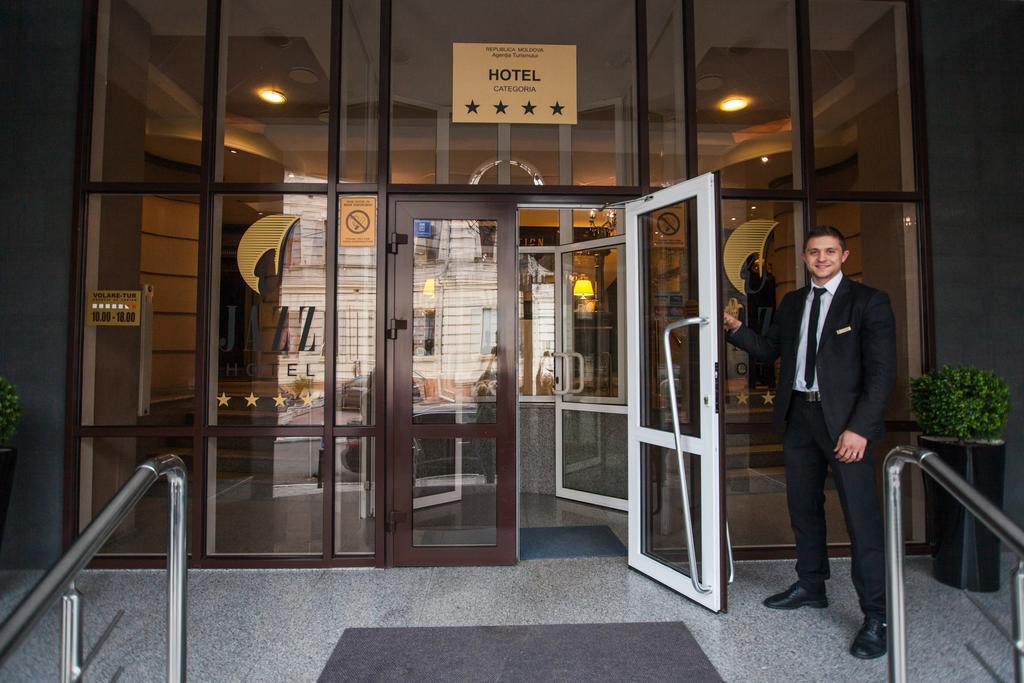 Jazz Hotel Chisinau Exterior photo